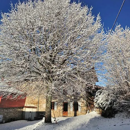 Le 46 Villa Saint-Sauver-la-Sagne Buitenkant foto